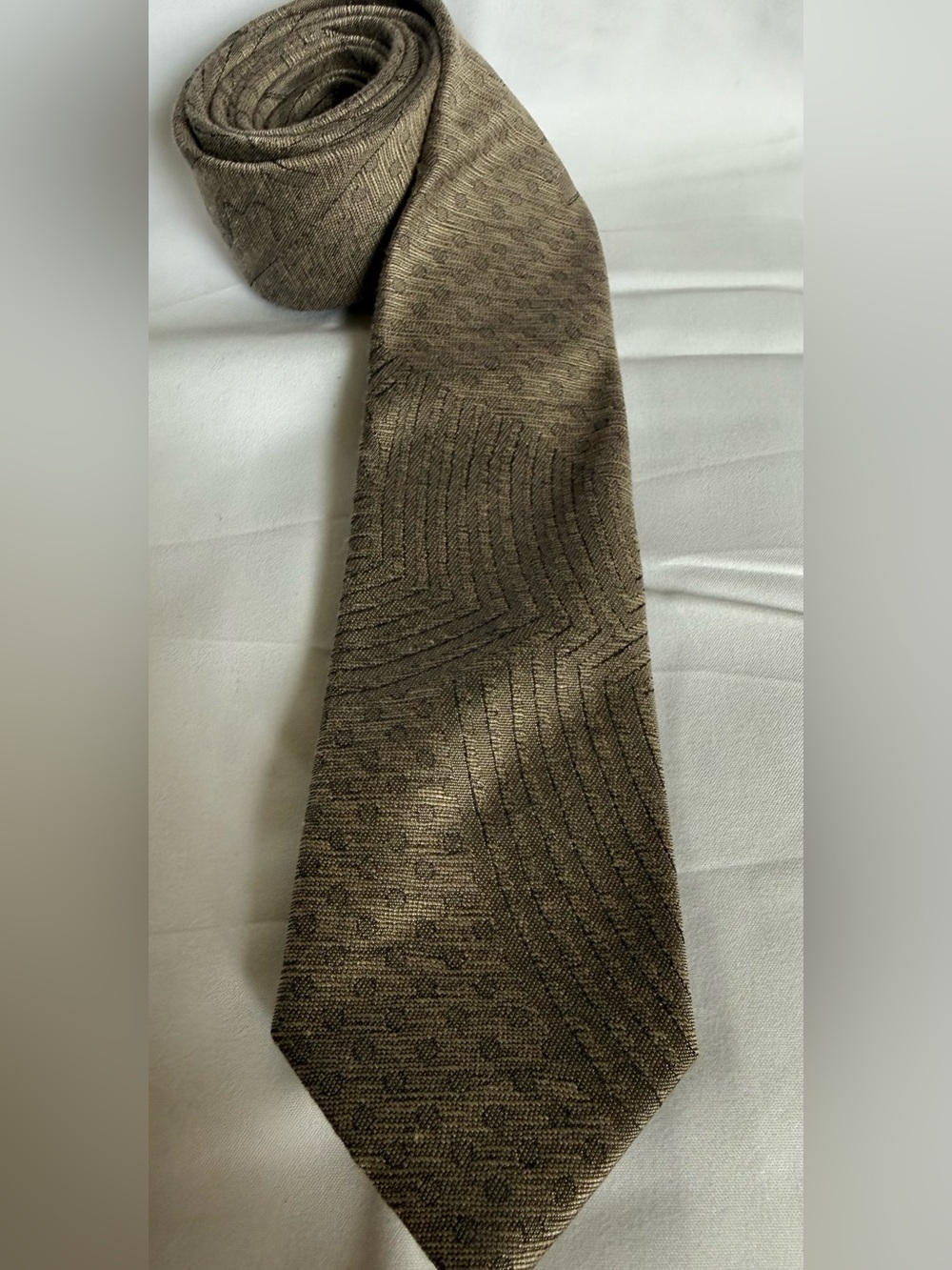 BBB Men’s Textured Brown  Tie 52’ x 3